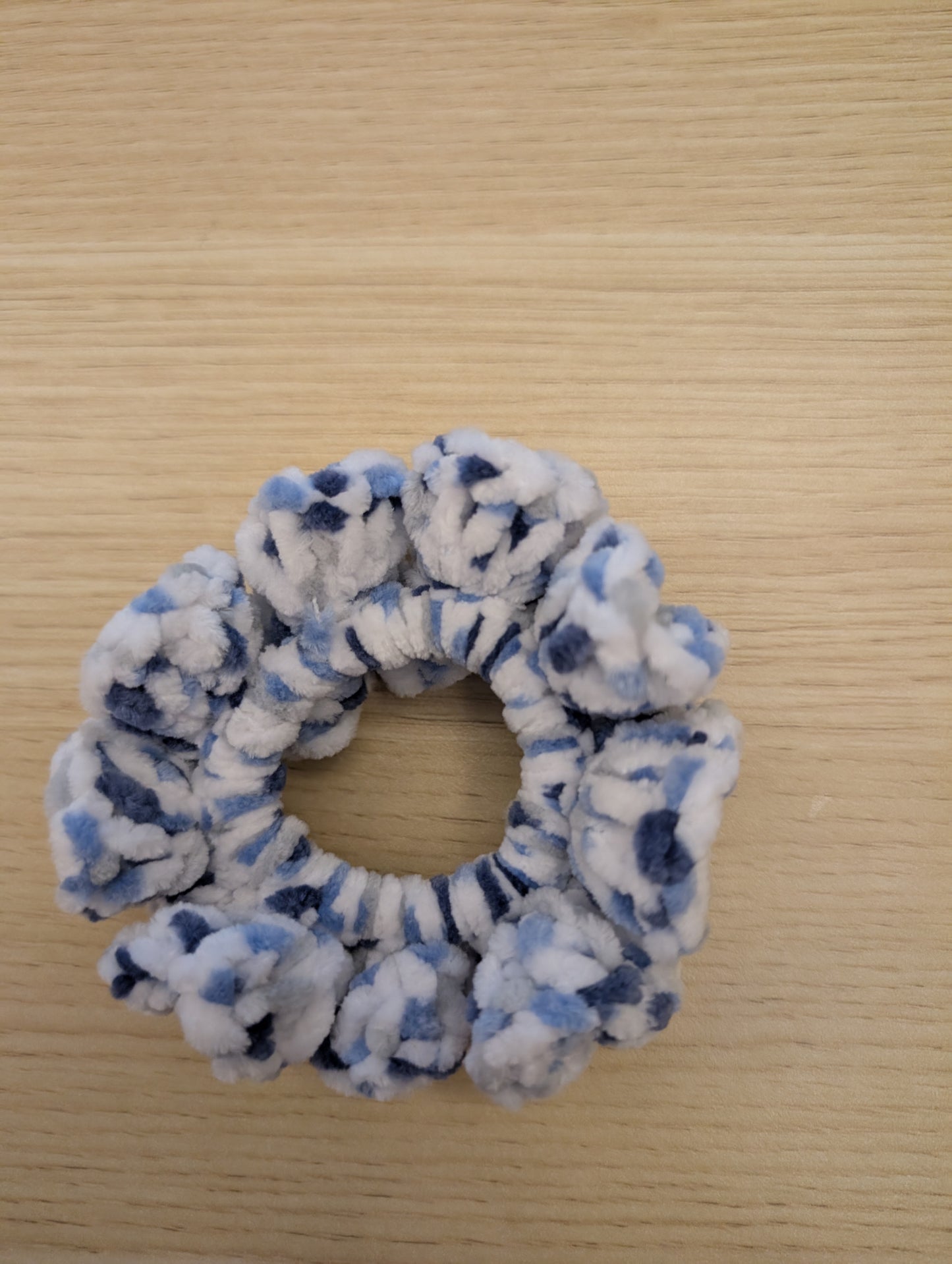 Artic sky scrunchie